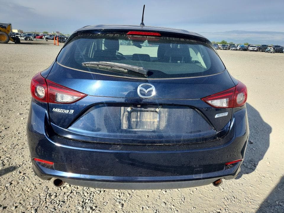 2017 MAZDA 3 TOURING 6