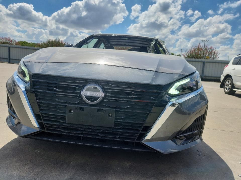 2025 NISSAN ALTIMA SV 5