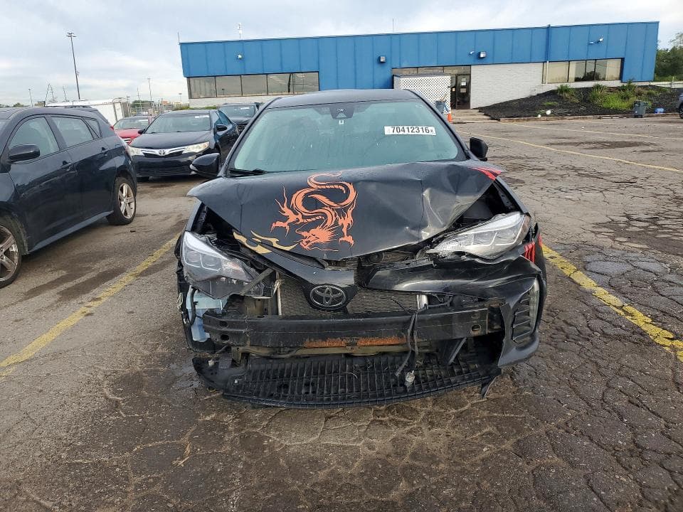 2017 TOYOTA COROLLA SE 5