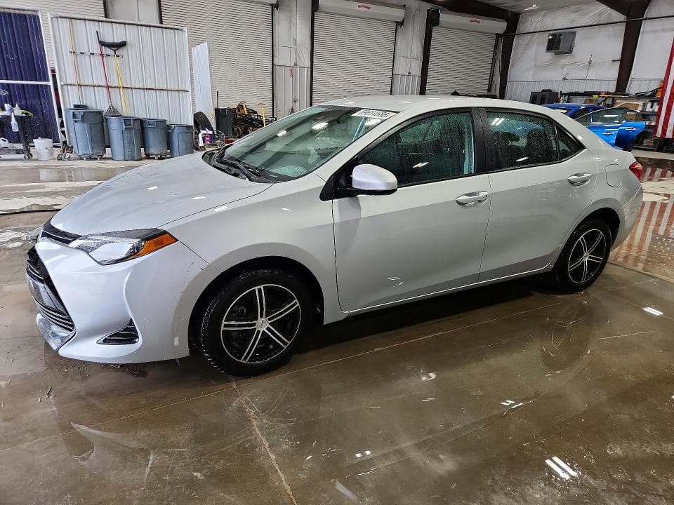 2019 TOYOTA COROLLA LE