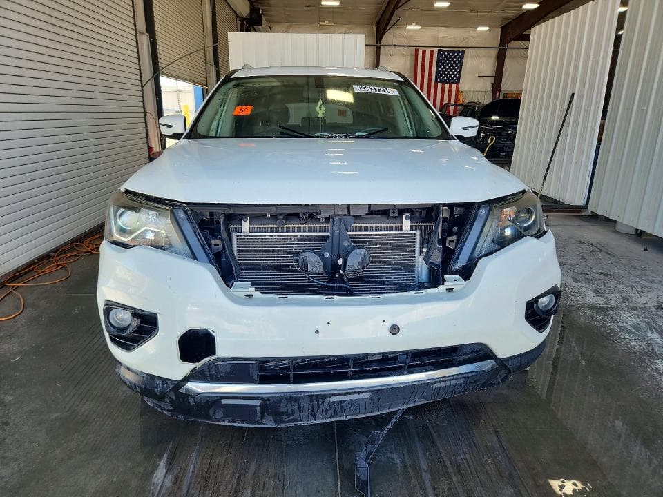 2018 NISSAN PATHFINDER SV 5