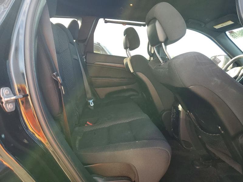 2018 JEEP GRAND CHEROKEE LAREDO 11