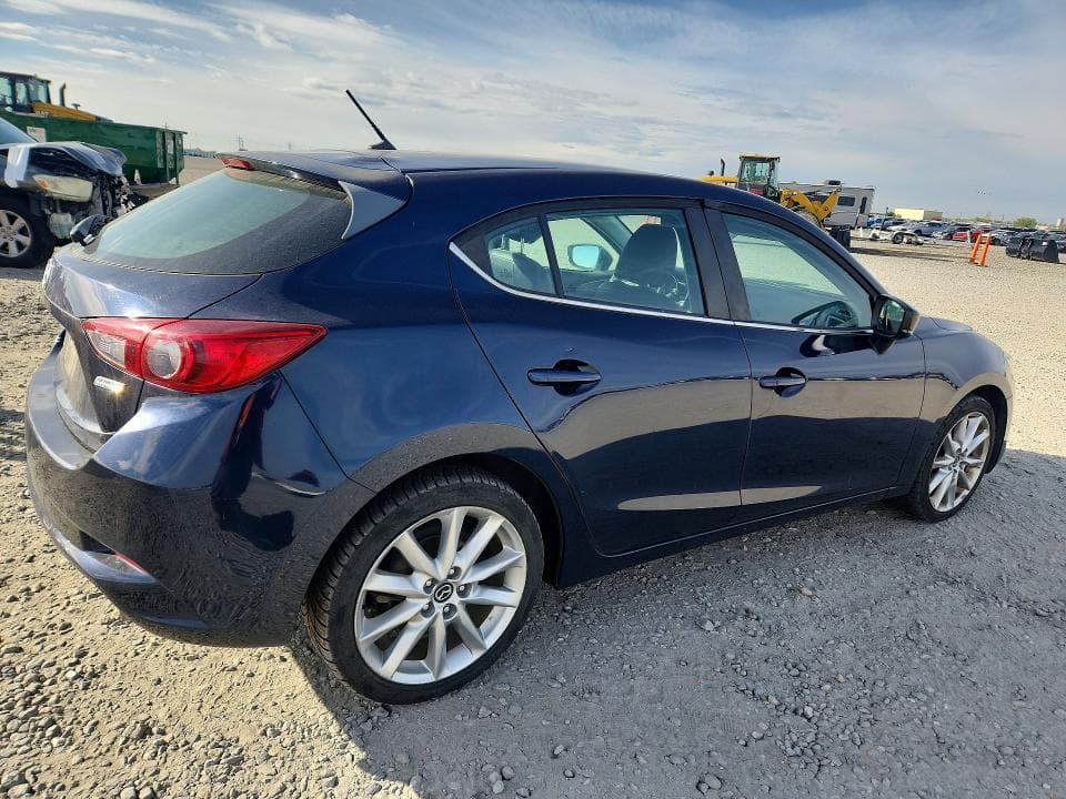 2017 MAZDA 3 TOURING 3