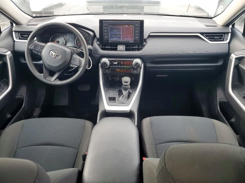 2021 TOYOTA RAV4 LE 8