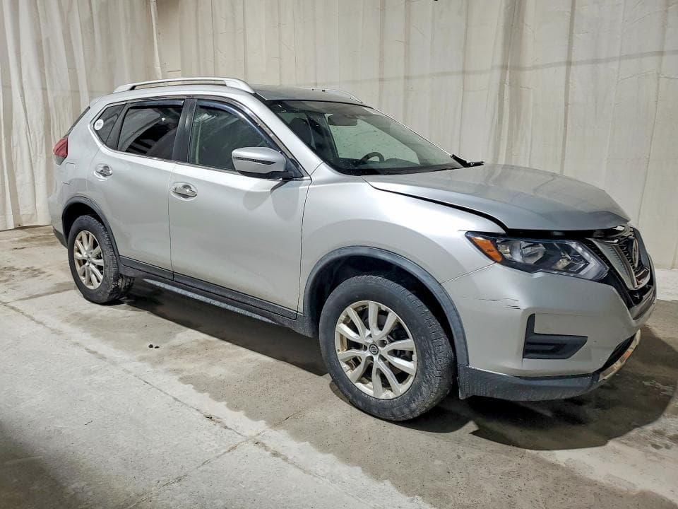 2020 NISSAN ROGUE SV 4
