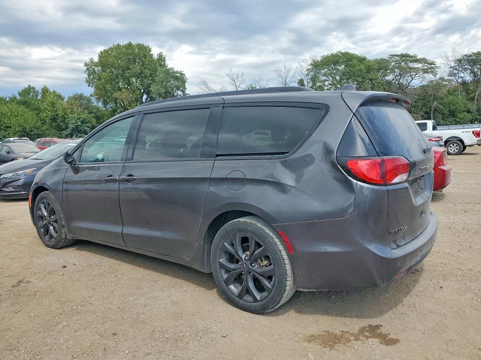 2019 CHRYSLER PACIFICA AWD 2