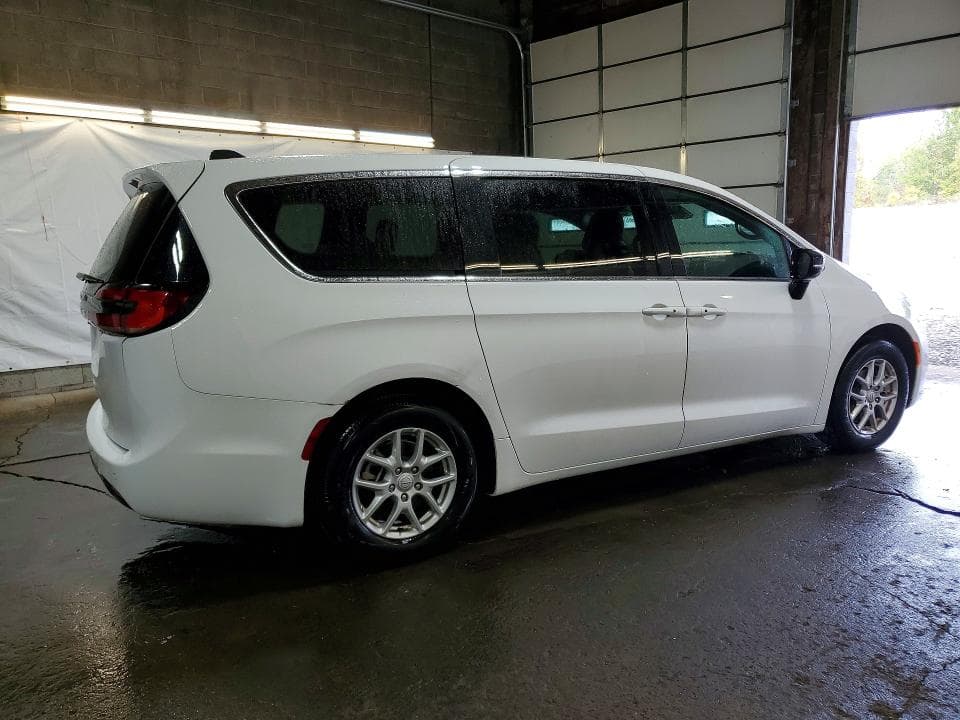 2026 CHRYSLER PACIFICA SELECT 3
