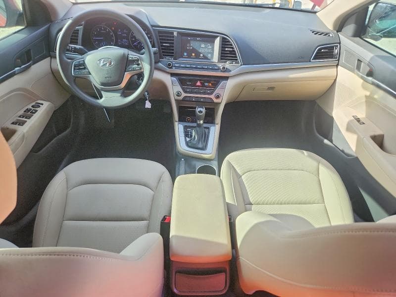 2017 HYUNDAI ELANTRA SE 8