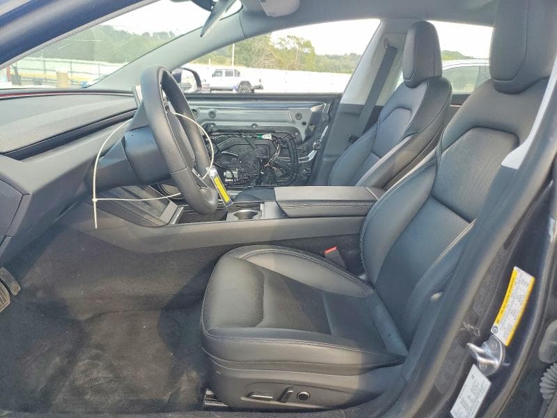 2025 TESLA MODEL 3 7