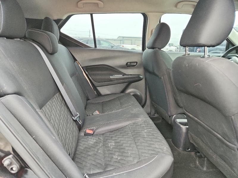 2021 NISSAN KICKS S 11