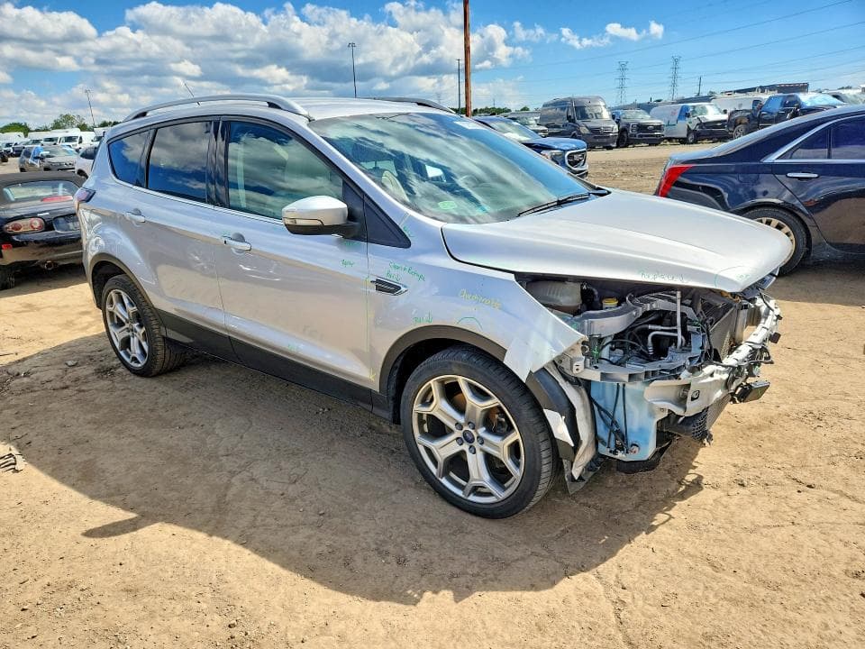 2017 FORD ESCAPE TITANIUM 4