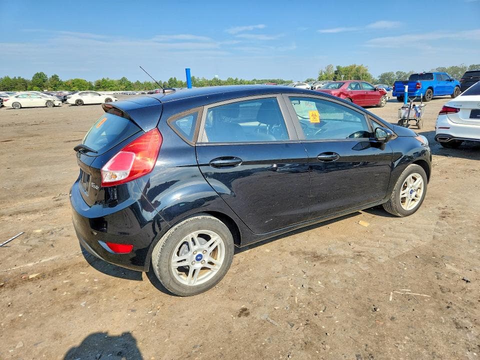 2018 FORD FIESTA SE 3