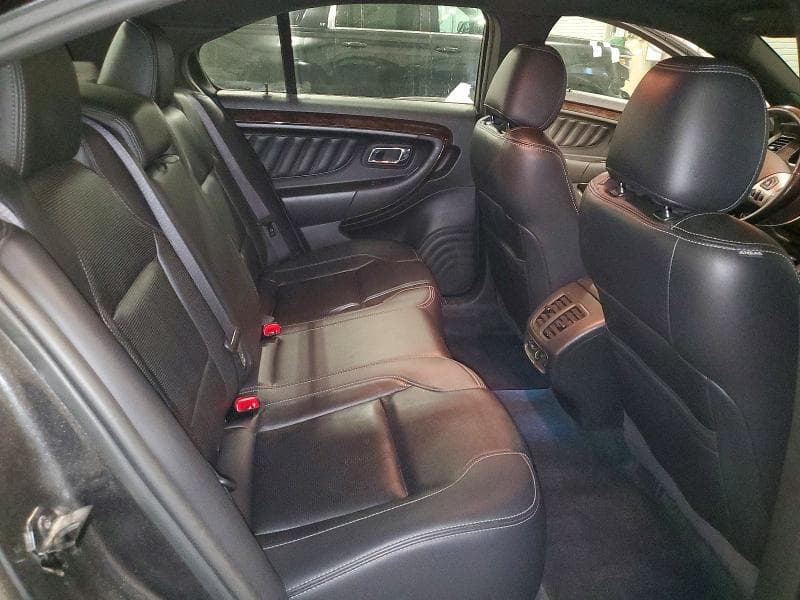 2018 FORD TAURUS LIMITED 10