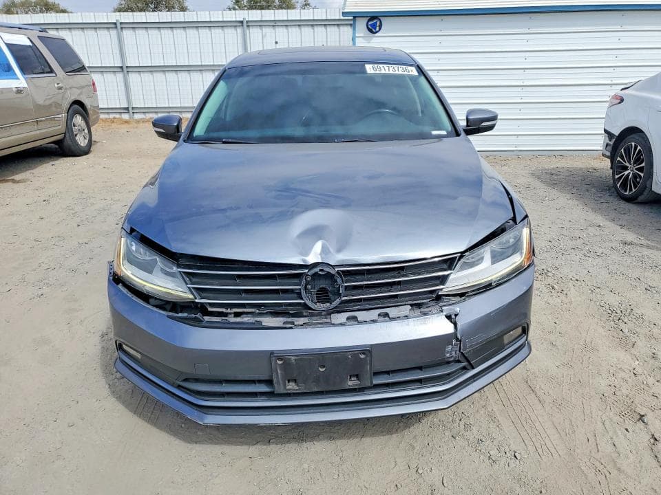 2017 VOLKSWAGEN JETTA SEL 5