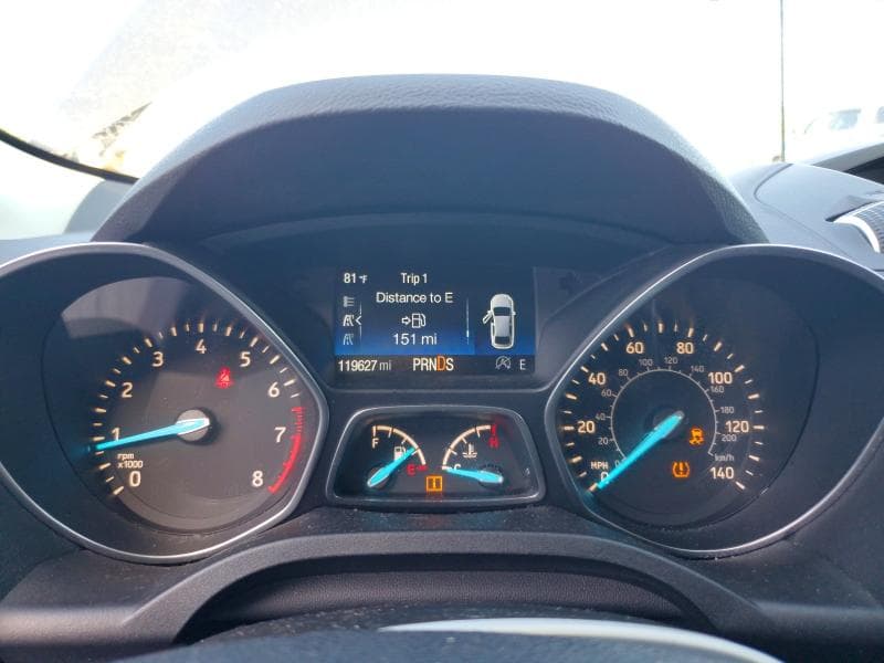 2017 FORD ESCAPE SE 9