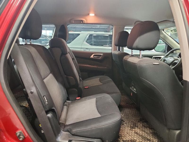 2018 NISSAN PATHFINDER S 11