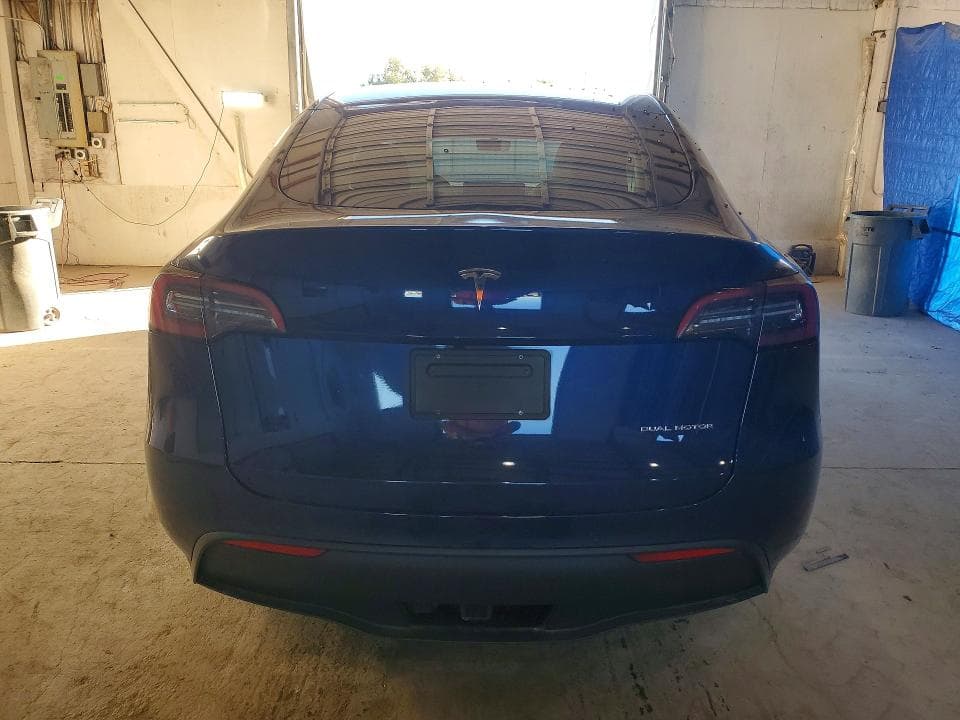 2022 TESLA MODEL Y 6