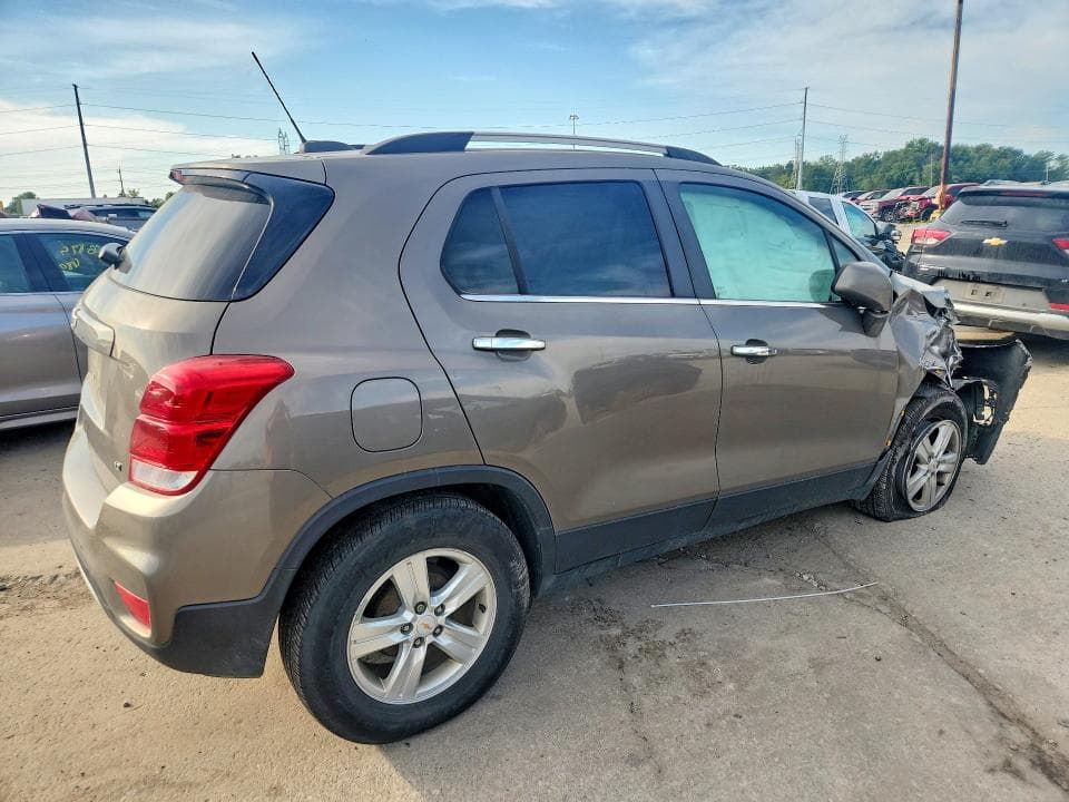 2020 CHEVROLET TRAX 1LT 3