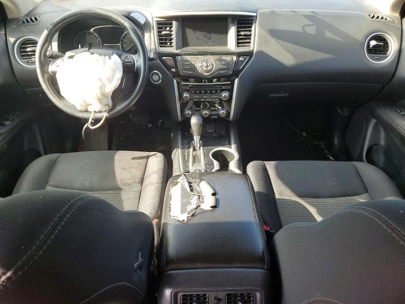 2018 NISSAN PATHFINDER SV 8