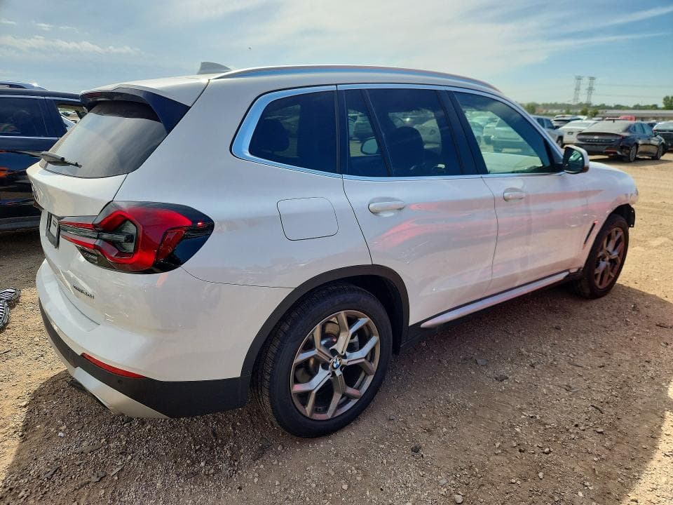2022 BMW X3 XDRIVE30I 3