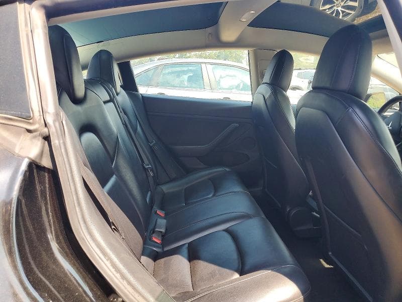 2022 TESLA MODEL 3 10