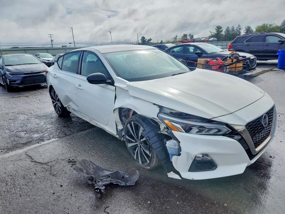 2019 NISSAN ALTIMA SR 4