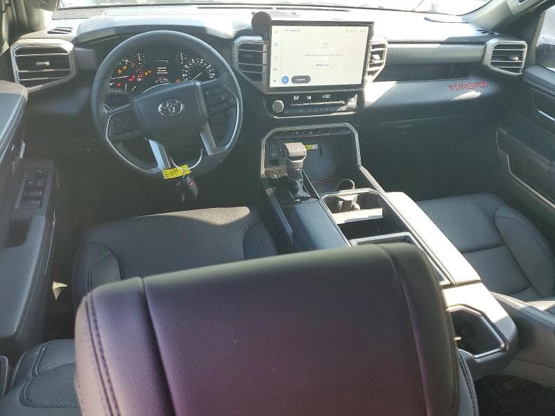 2025 TOYOTA TUNDRA SR5 8