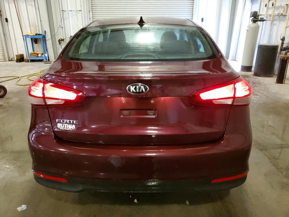 2017 KIA FORTE LX 6