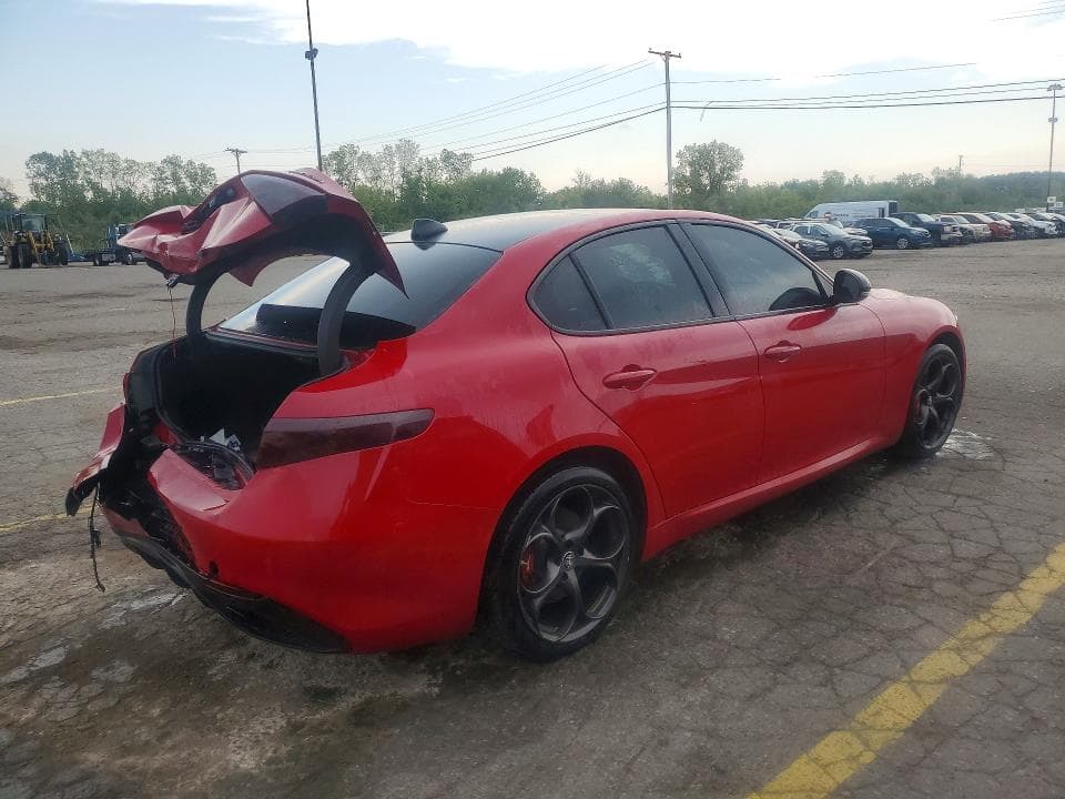 2020 ALFA ROMEO GIULIA TI 3