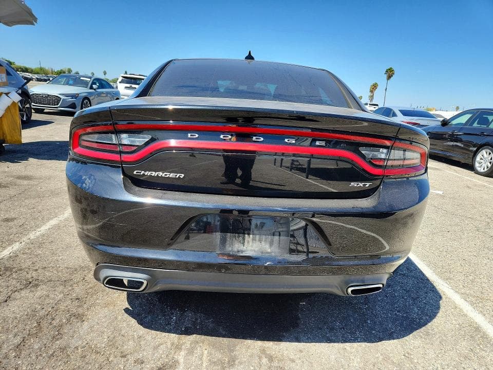 2017 DODGE CHARGER SXT 6