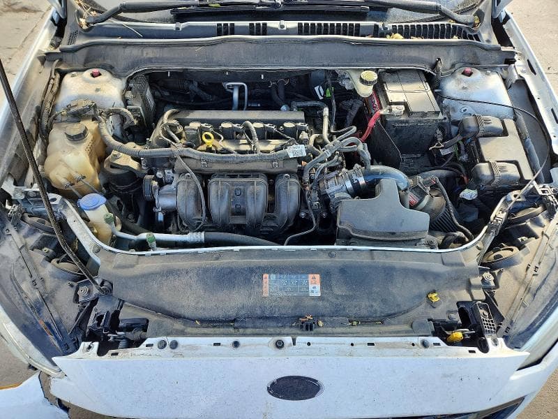 2017 FORD FUSION SE 11