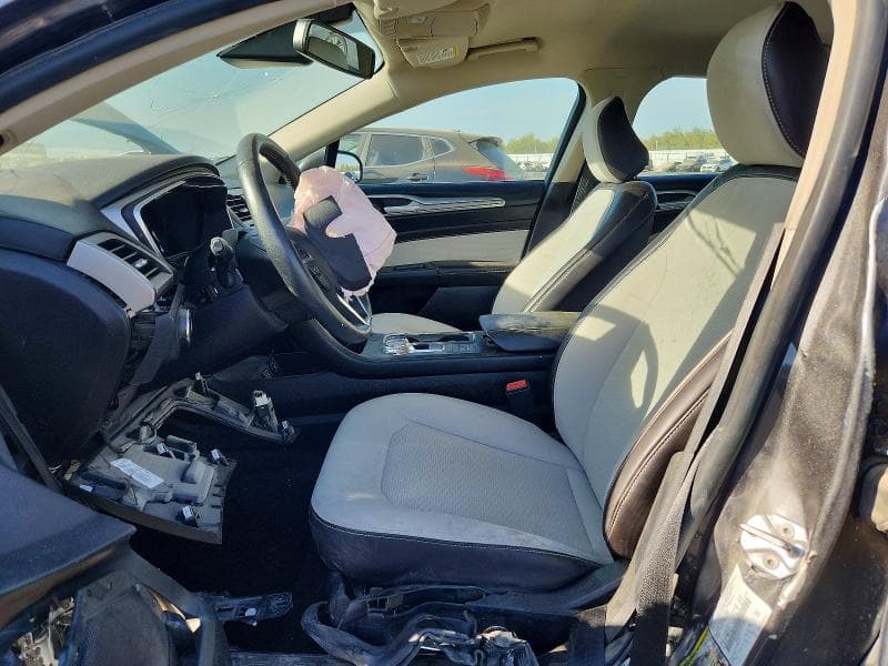 2020 FORD FUSION SE 7