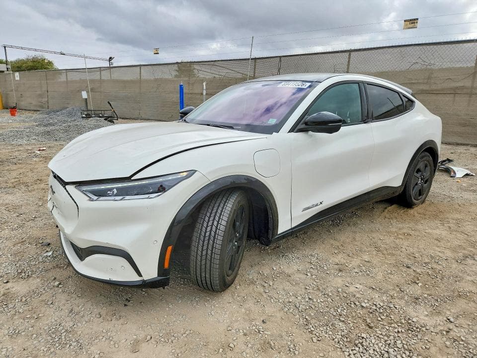 2022 FORD MUSTANG MACH-E CALIFORNIA ROUTE 1