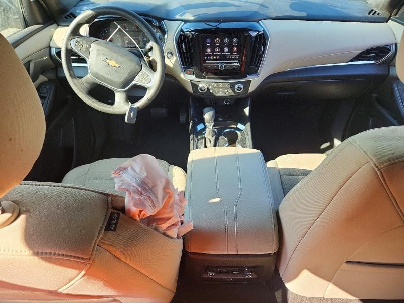 2023 CHEVROLET TRAVERSE LS 8