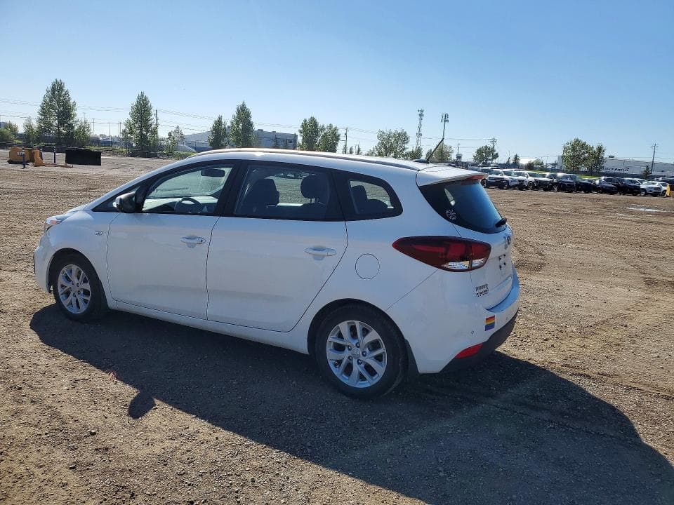 2017 KIA RONDO 2
