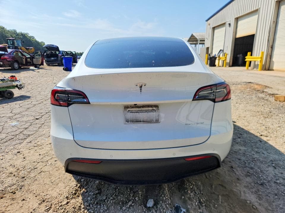 2022 TESLA MODEL Y 6