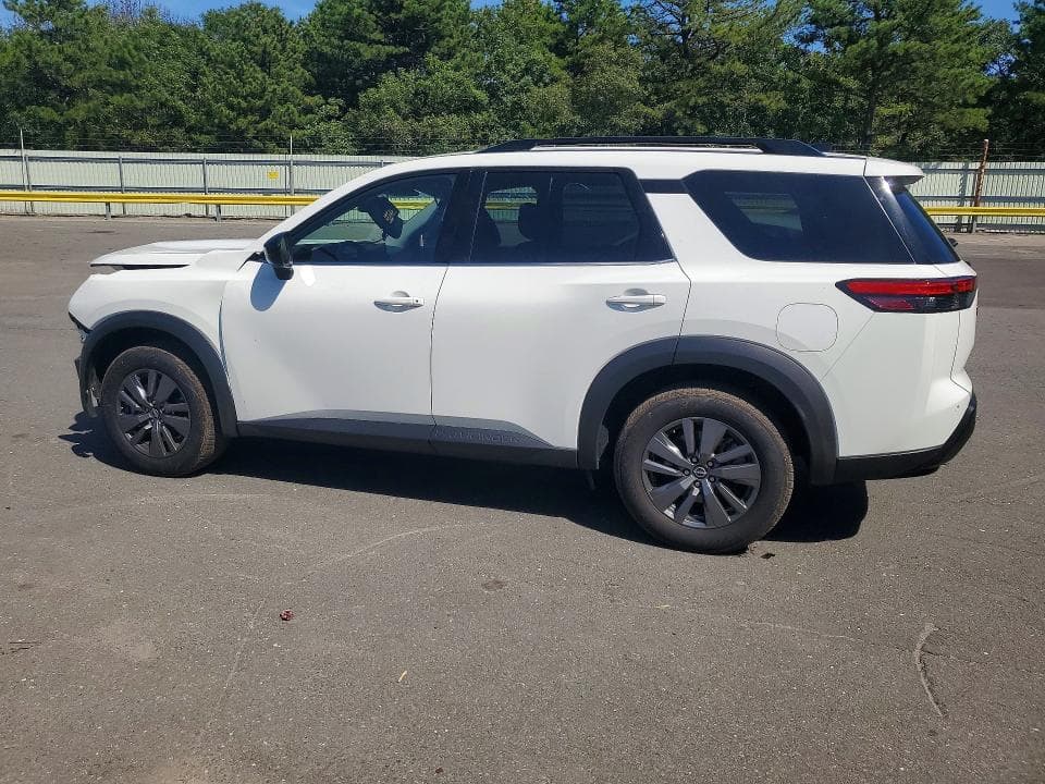 2026 NISSAN PATHFINDER SV 2
