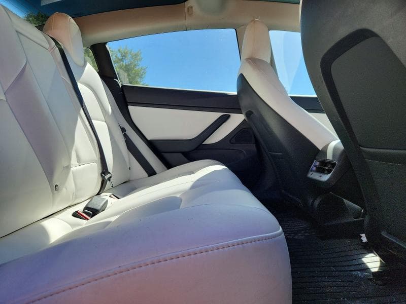 2018 TESLA MODEL 3 10