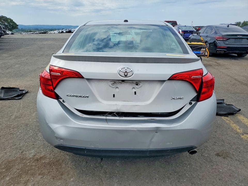 2019 TOYOTA COROLLA XSE 6
