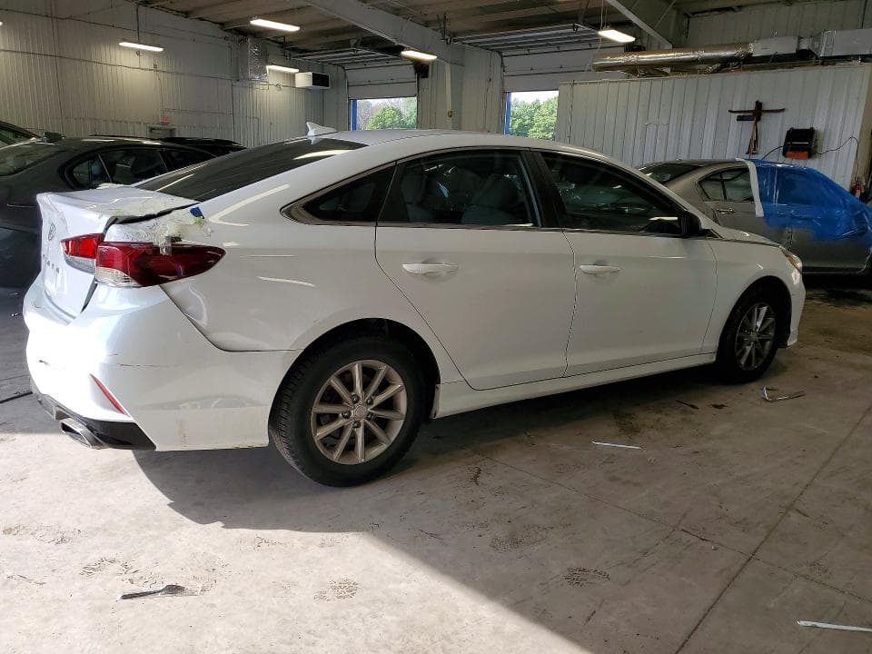 2018 HYUNDAI SONATA SE 3