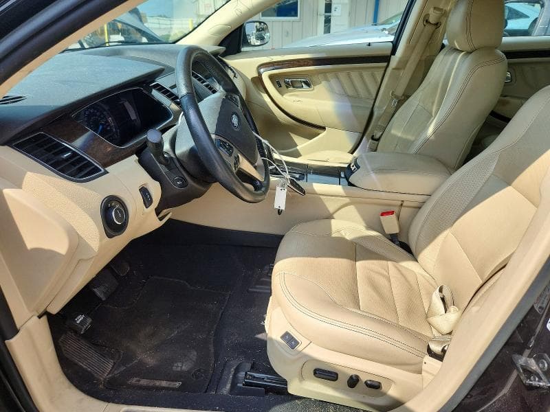 2019 FORD TAURUS LIMITED 7