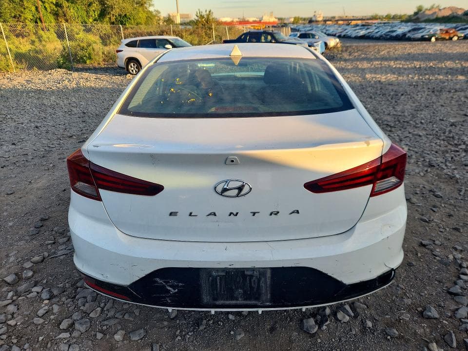 2020 HYUNDAI ELANTRA SEL 6