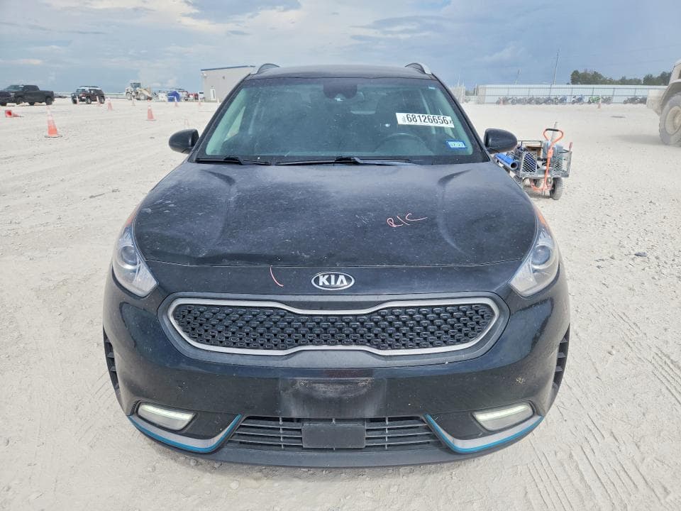 2019 KIA NIRO LX 5