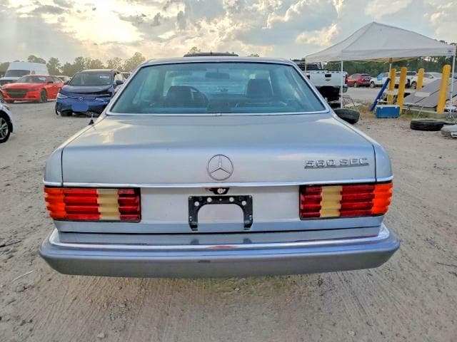 1986 MERCEDES-BENZ 560 SEC 6