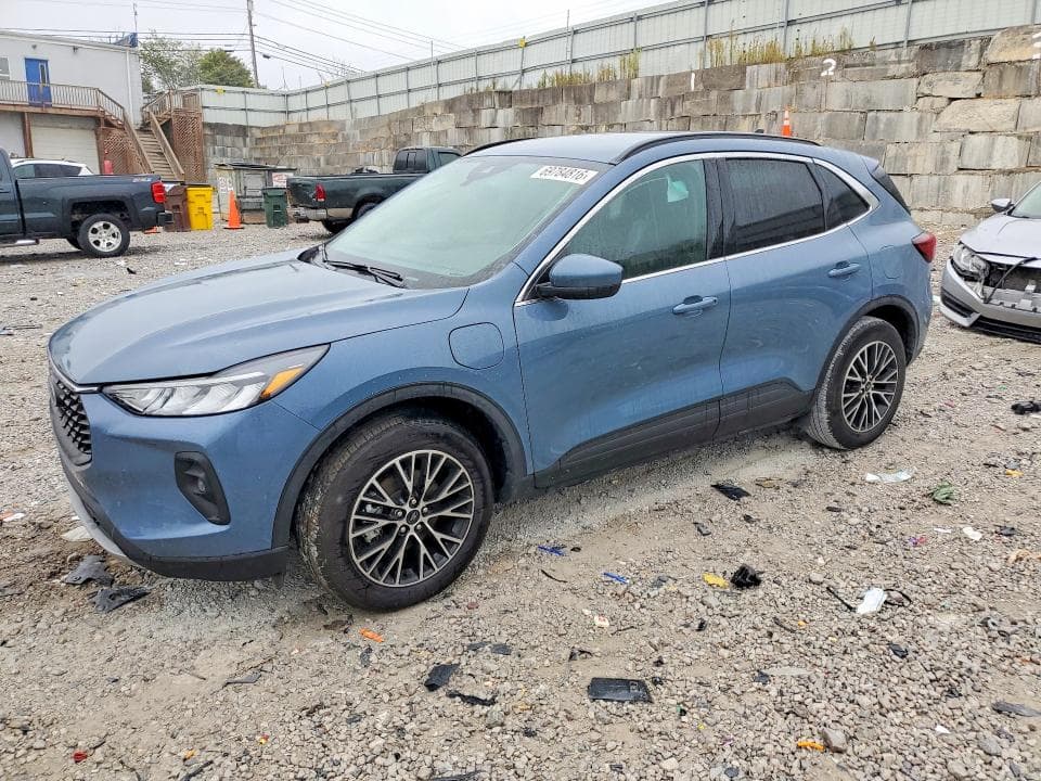2025 FORD ESCAPE - 1
