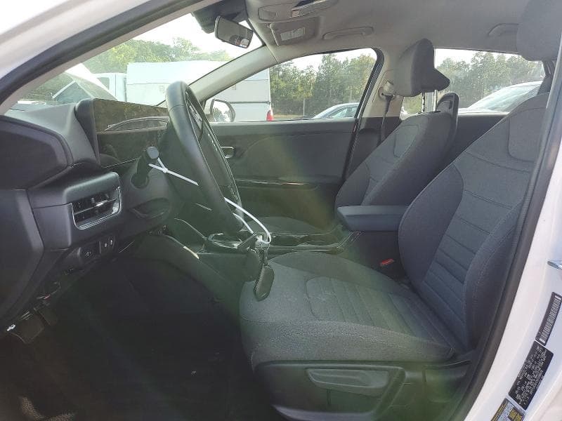 2025 KIA K4 EX 7