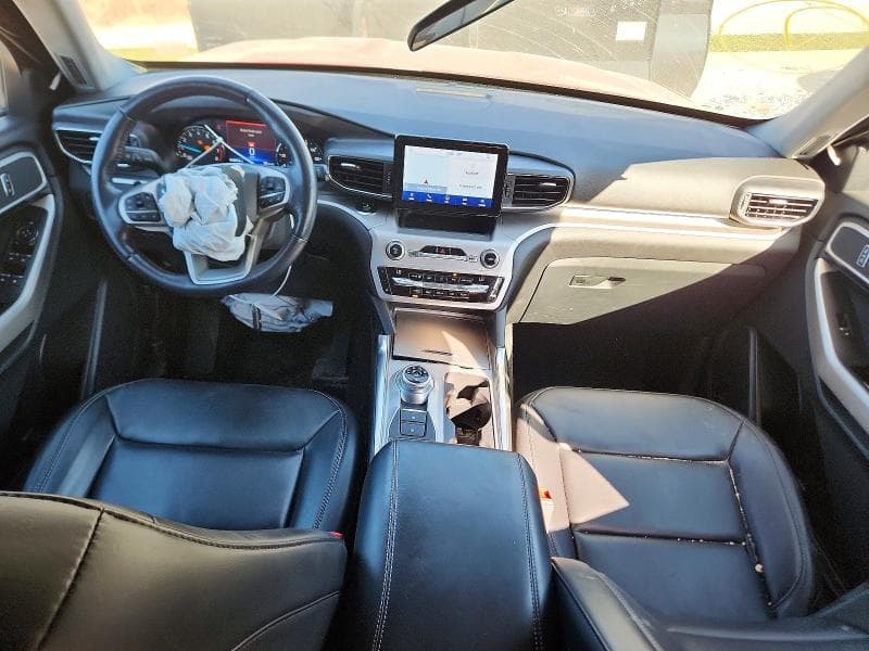 2021 FORD EXPLORER XLT 8