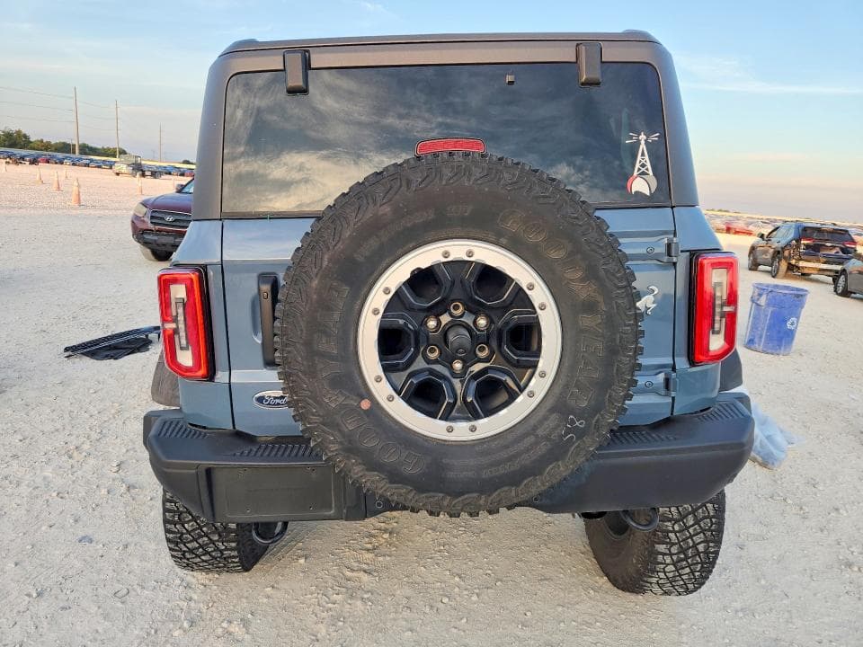 2023 FORD BRONCO BASE 6