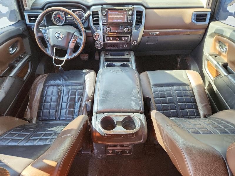 2017 NISSAN TITAN XD PLATINUM RESERVE 8
