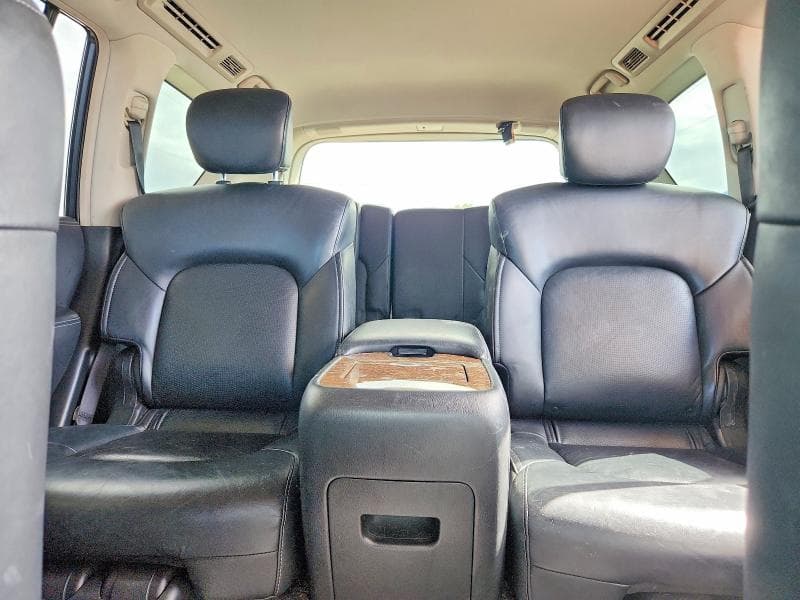 2017 INFINITI QX80 BASE 10